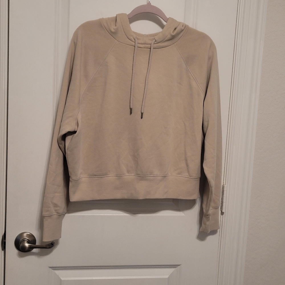 Universal Thread Goods Co. Cream Cropped Hoodie Size L
